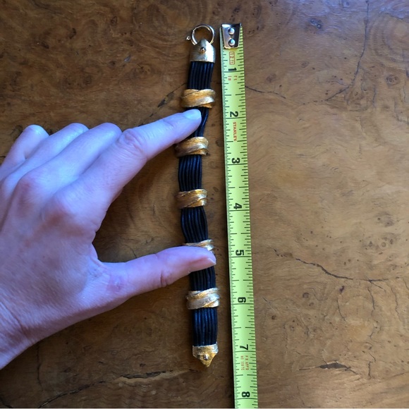 Vintage 80s Ron Rizzo Black and Gold Tone Choker and Bracelet Set - Picture 6 of 6